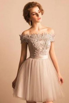Robe de soirée champagne en tulle avec broderies
