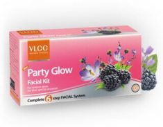 VLCC Party Glow Facial Kit, 60gm

Blending in the benefits of saffron with other nature actives, ...