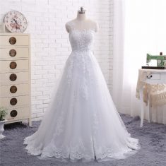 2018 New Arrival A Line Scoop Neck Lace Appliques Sheer Bridal Wedding Dress