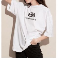 完売人気【バレンシアガコピー BALENCIAGA】2019新作限定☆ New BB Mode オーバーサイズTシャツ☆