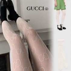 商品: インスタで人気【GUCCI】グッチタイツ コピー アイボリー インターロッキングG タイツ