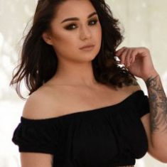 https://mastodon.social/@lovelycallgirls