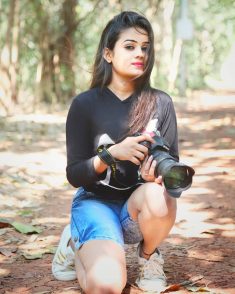 Avail Delhi Escorts Service to get the Best Companion for You