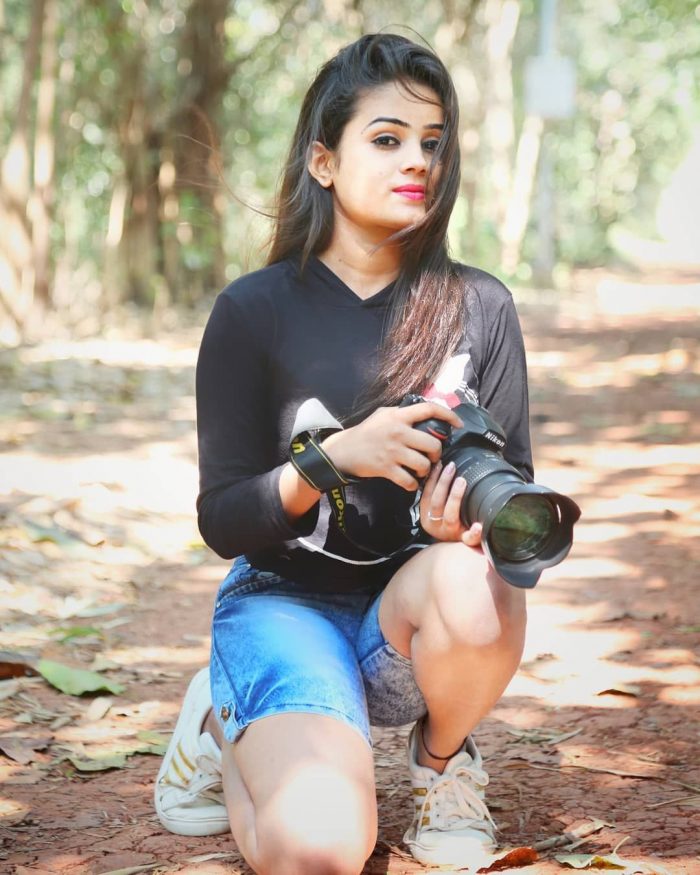 Avail Delhi Escorts Service to get the Best Companion for You