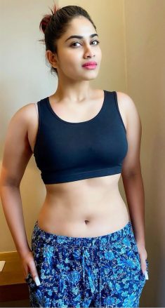 Shocking Sexy escorts in Greater Kailash