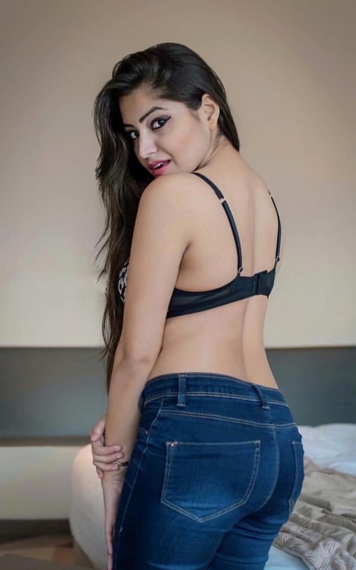 Why is Pooja Escort Service in Delhi So popular