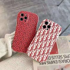 ブランドディオールiphone12ケースとairpods proケースバーバリーおしゃれ