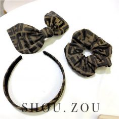 ブランドフェンディの帽子、ヘアアクセサリー、Tシャツ韓国風