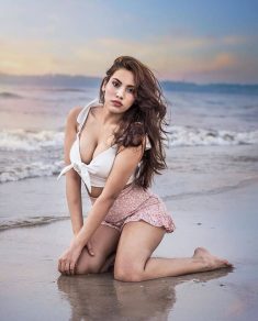 Air hostess escorts in Lucknow | Lucknow hot escorts | Call now