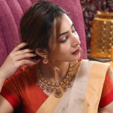 Buy Famous Antique Artificial Jewellery Online In India | Tarinika