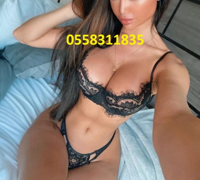 Indian Escort girls in Umm Al Quwain 0558311835 Indian call Girls Service in UAQ