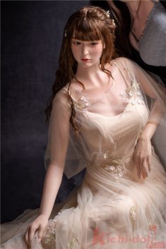 Shoot the ideal cosplay love dolls