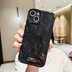 スマホケースを新品のように保つ