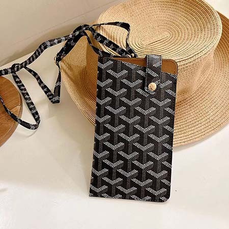 日本での手帳型スマホケースの台頭