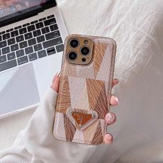 iPhone15のケース市場を探る：クリエイティブなデザインから実用的な機能性まで