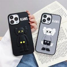 アイフォーン12プロmax携帯ケース bearbrick風白黒 値段 送料無料 アイフォーン 15プロ max ケース人気