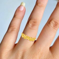 Golden Glow: Citrine Majesty Ring