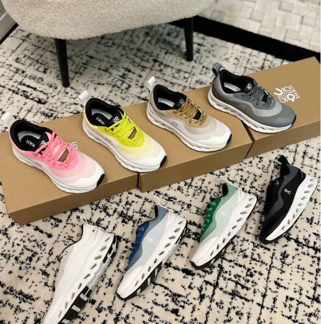 ロエベonスニーカーコピー