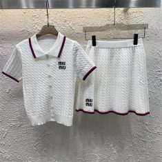 ミュウミュウ気質ニットｔシャツ ルイヴィトン女の子ビキニ Supreme車ハンドルカバー