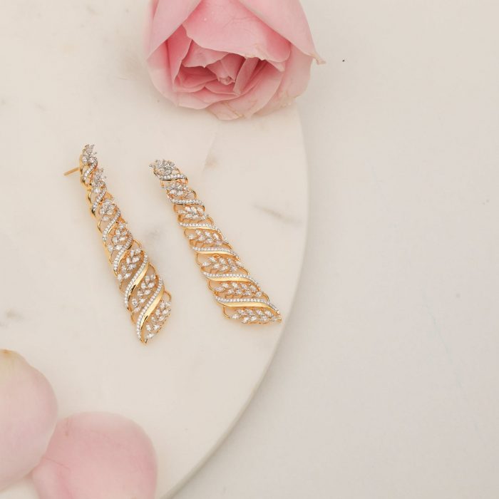 2025 Silver Jewelry Trends: What’s In & What’s Out