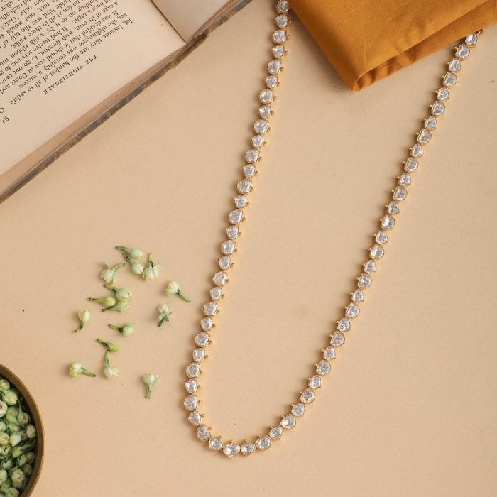 Jewelry Styling Tips for Every Neckline